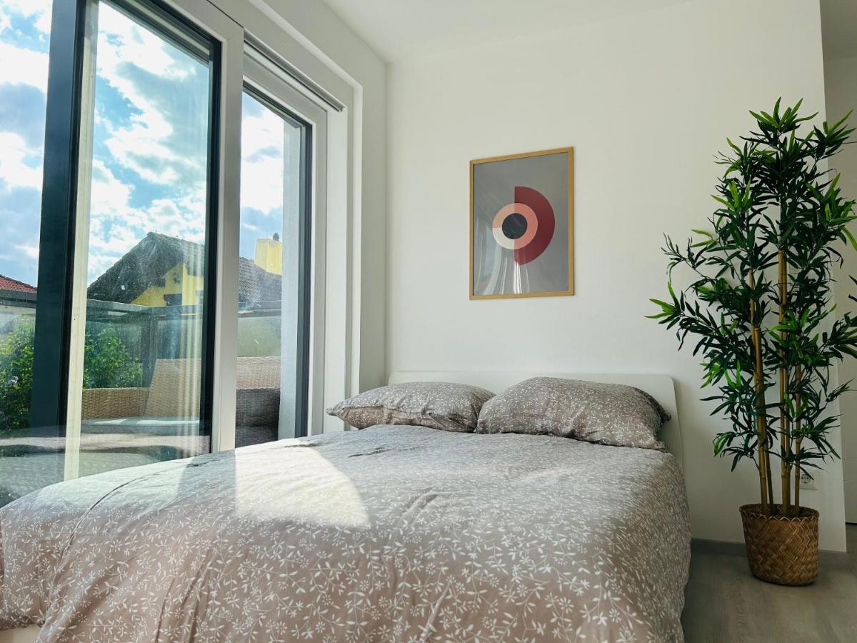 Appartamento Modern - Free Parking - Balcony Vienna Esterno foto